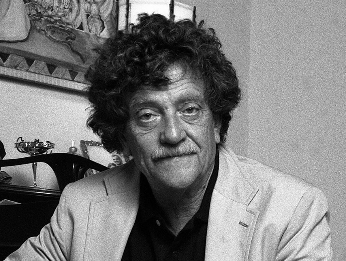 Why You Should Read Kurt Vonnegut: His Best Novels