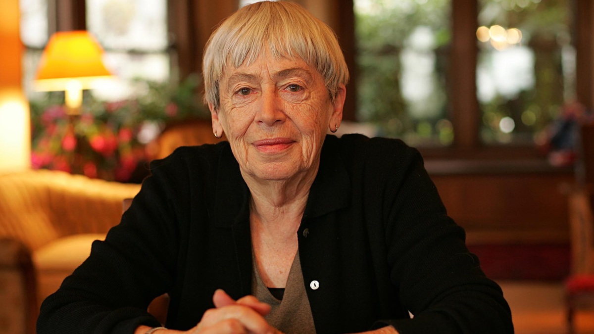 Why You Should Read Ursula K. Le Guin: Her Best Novels