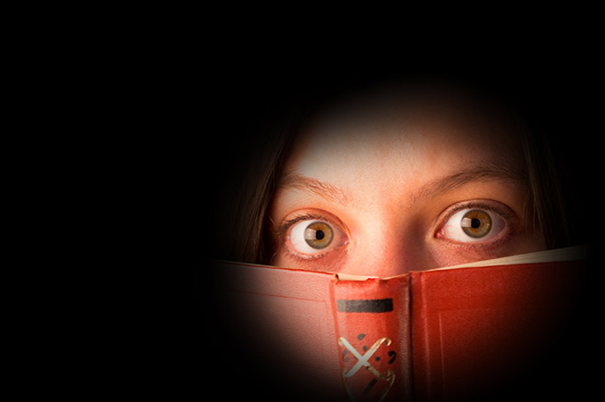 Psychological Thriller Books: 15 Twisty Page-Turners You’ll Lose Sleep Over